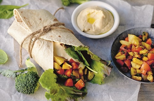 Grön wrap med hummus